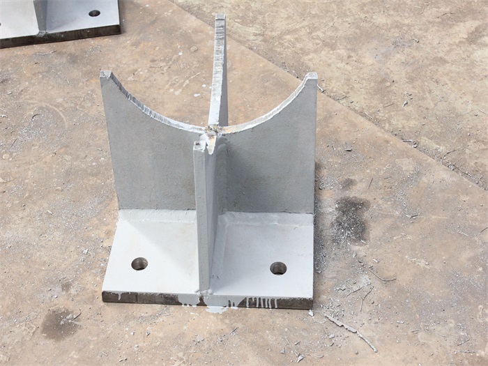 山东螺栓球支座